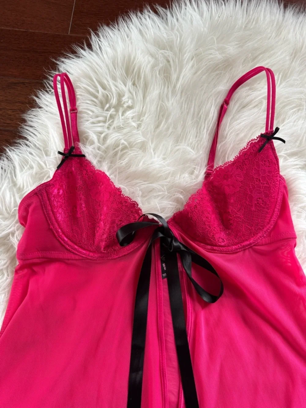 LA SENZA pink lace and chiffon babydoll lingerie with black ribbon size M - Picture 3 of 8
